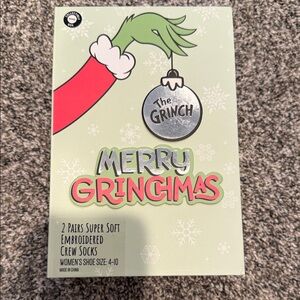 The Grinch Merry Grinchmas Crew Socks SIZE 4-10 shoe size